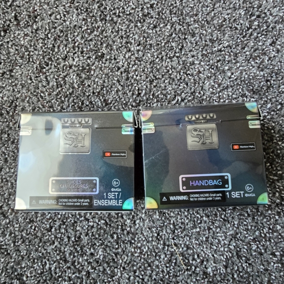 Rainbow High 34 And Shadow High 2 Blind Box Accesories - Picture 4 of 9